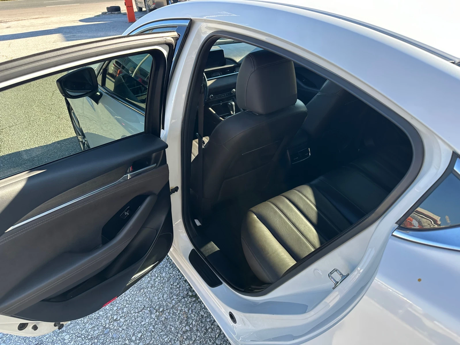 Mazda 6 TAKUMI 2.5 ������ 194 �.�. ������ ������ �� ������ | Mobile.bg � ����������� 9