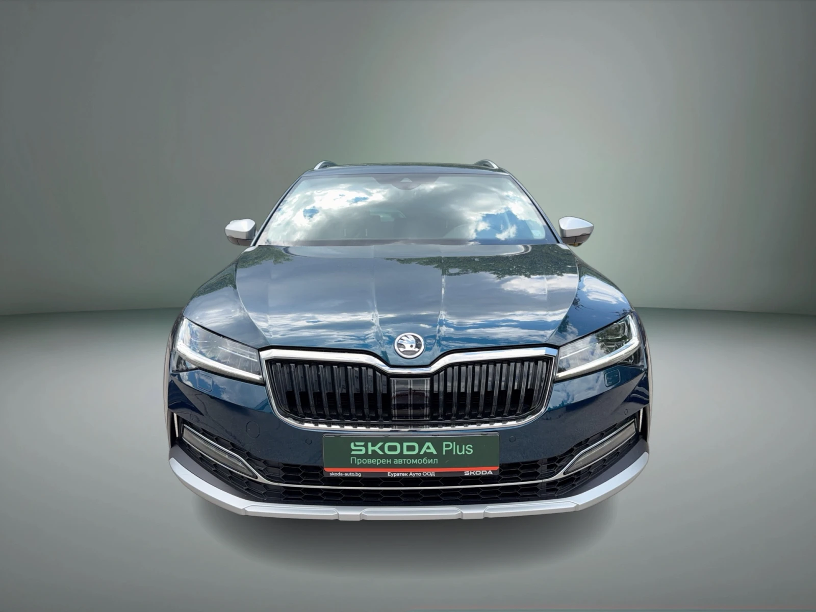 Skoda Superb SCOUT 2, 0 TSI 7DSG 4X4, снимка 8 - Автомобили и джипове - 54970291
