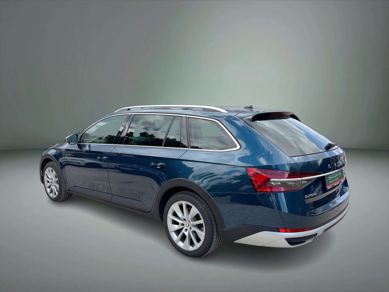 Skoda Superb SCOUT 2, 0 TSI 7DSG 4X4, снимка 3 - Автомобили и джипове - 54970291