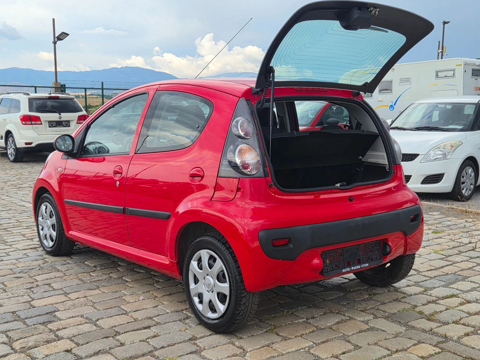 Citroen C1 1.0i АВТОМАТИК 57000 КМ.!!!, снимка 8 - Автомобили и джипове - 55123480
