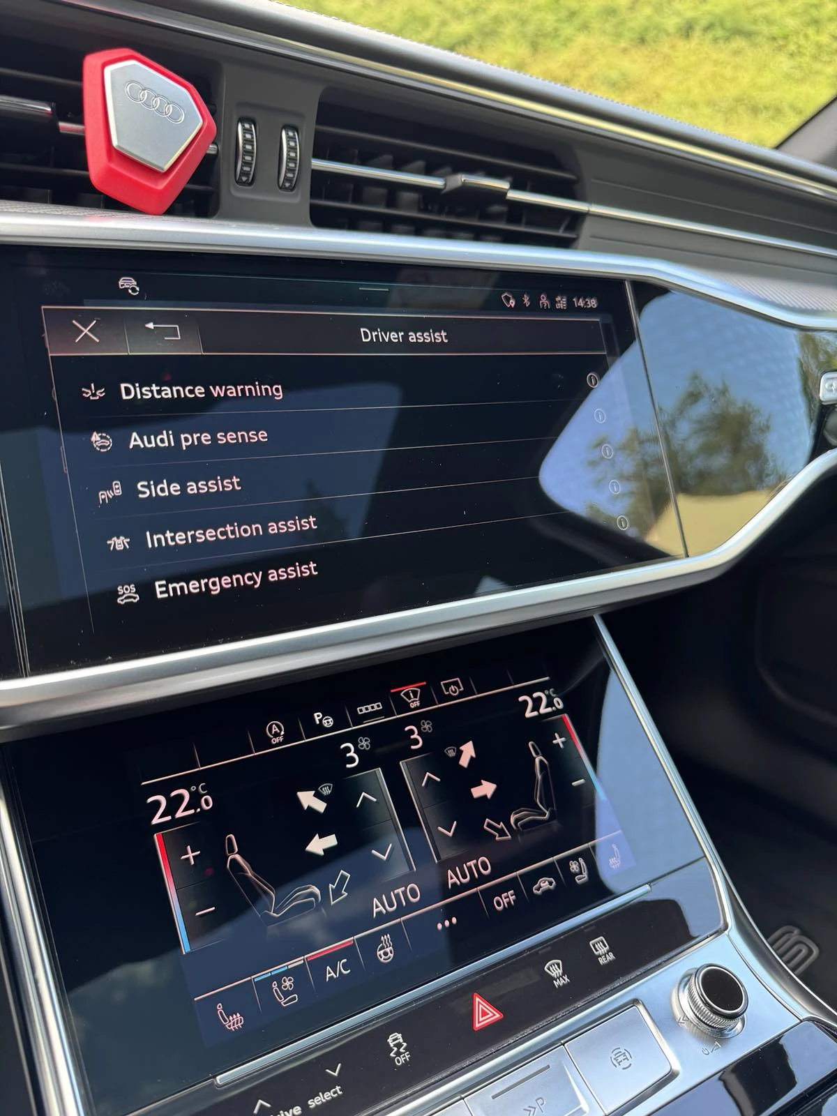Audi Rs6 Avant 4.0 TFSI quattro, снимка 16 - Автомобили и джипове - 55206814