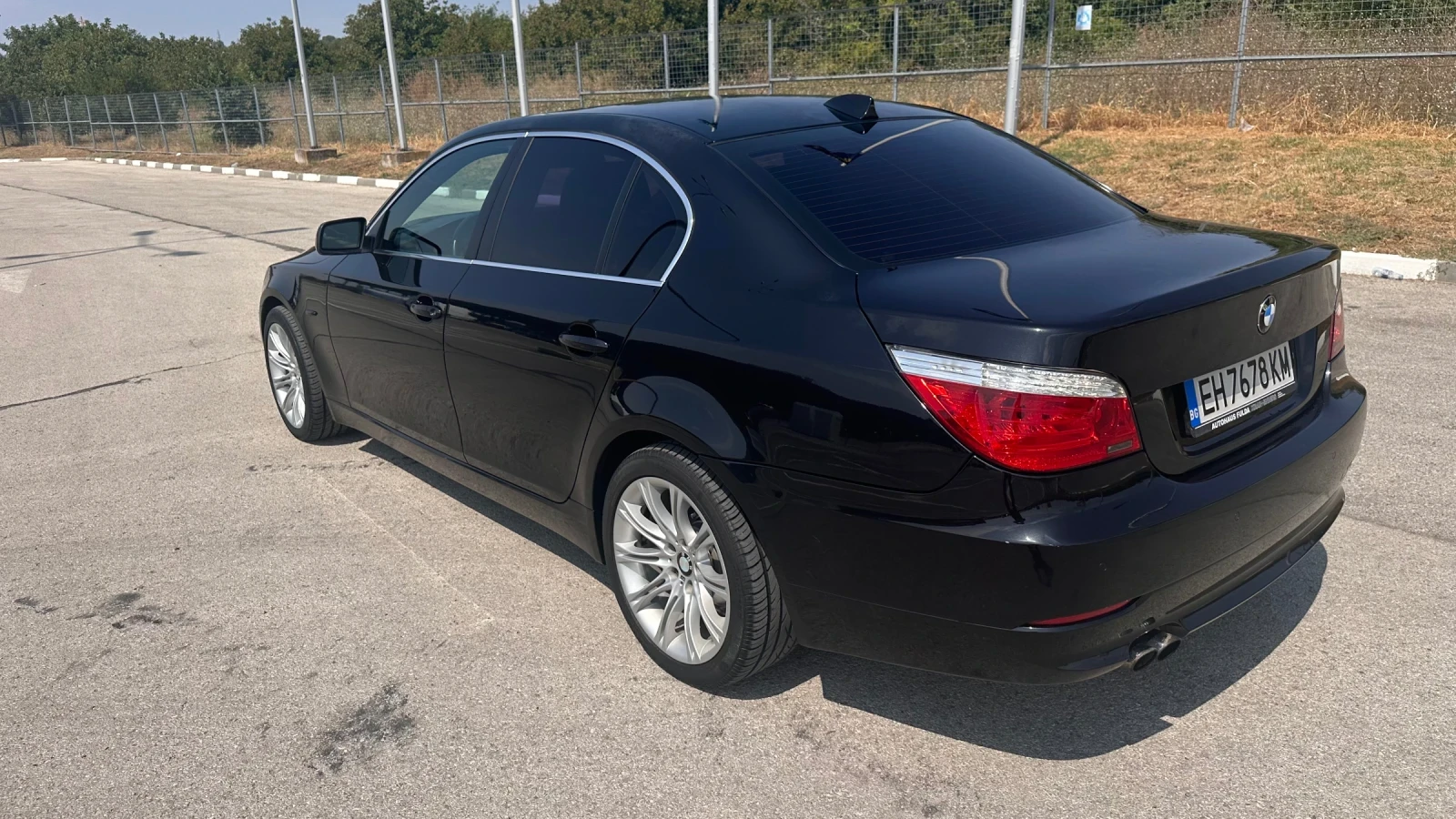 BMW 530 xd FULL, снимка 2 - Автомобили и джипове - 55823042