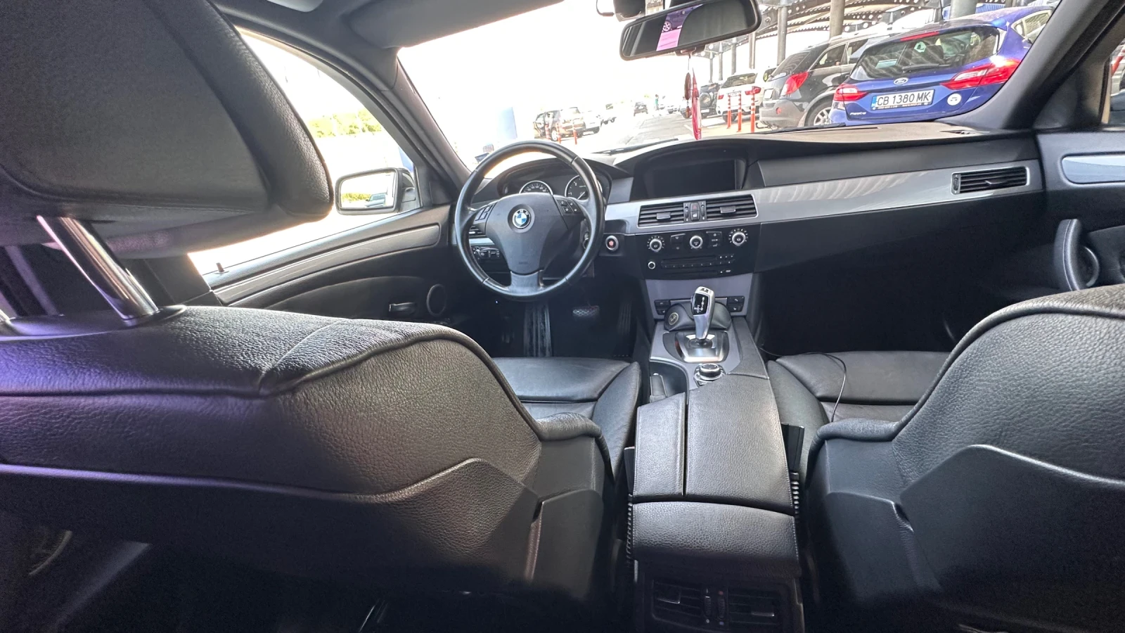 BMW 530 xd FULL, снимка 11 - Автомобили и джипове - 55823042