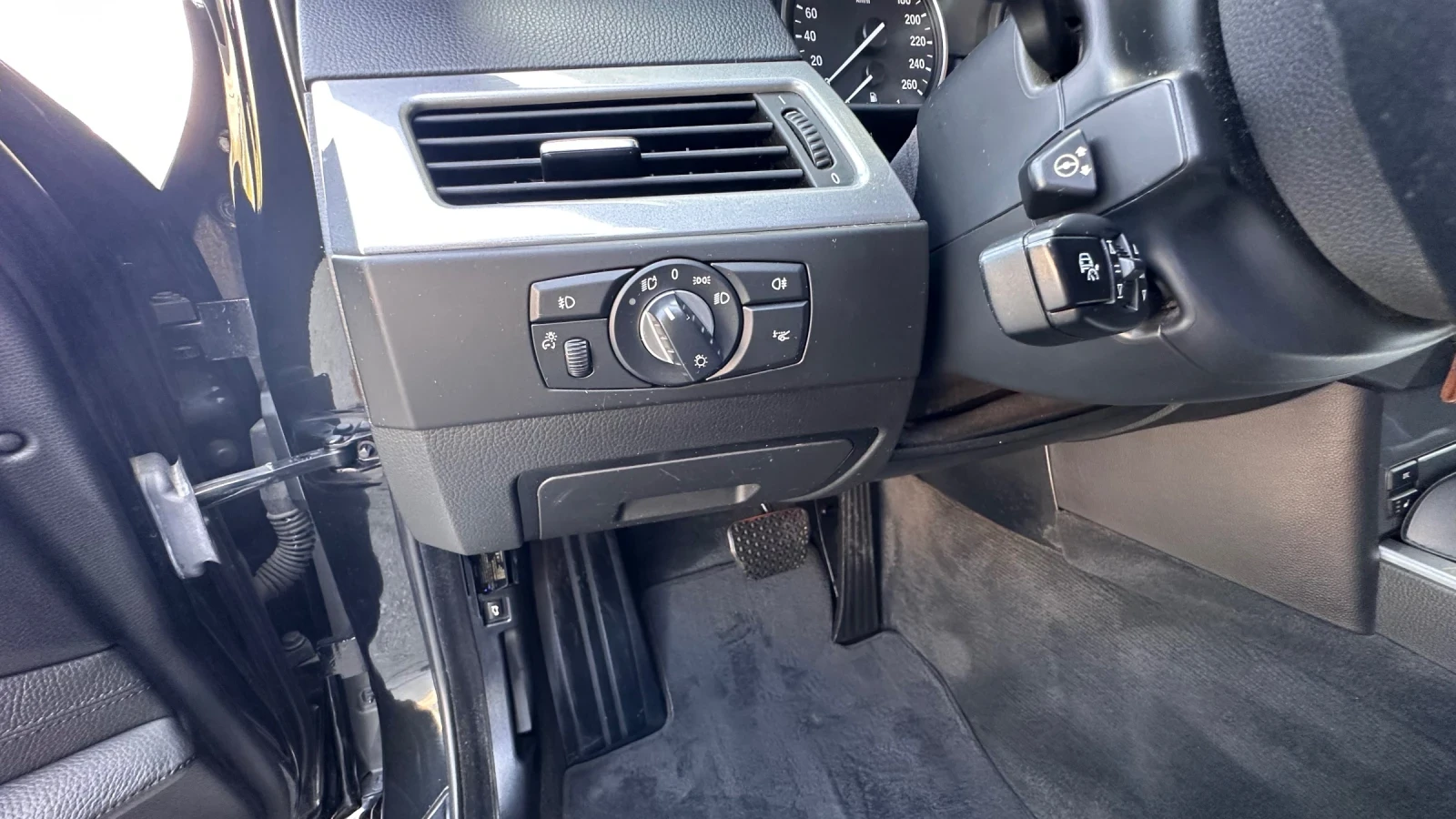 BMW 530 xd FULL, снимка 8 - Автомобили и джипове - 55823042