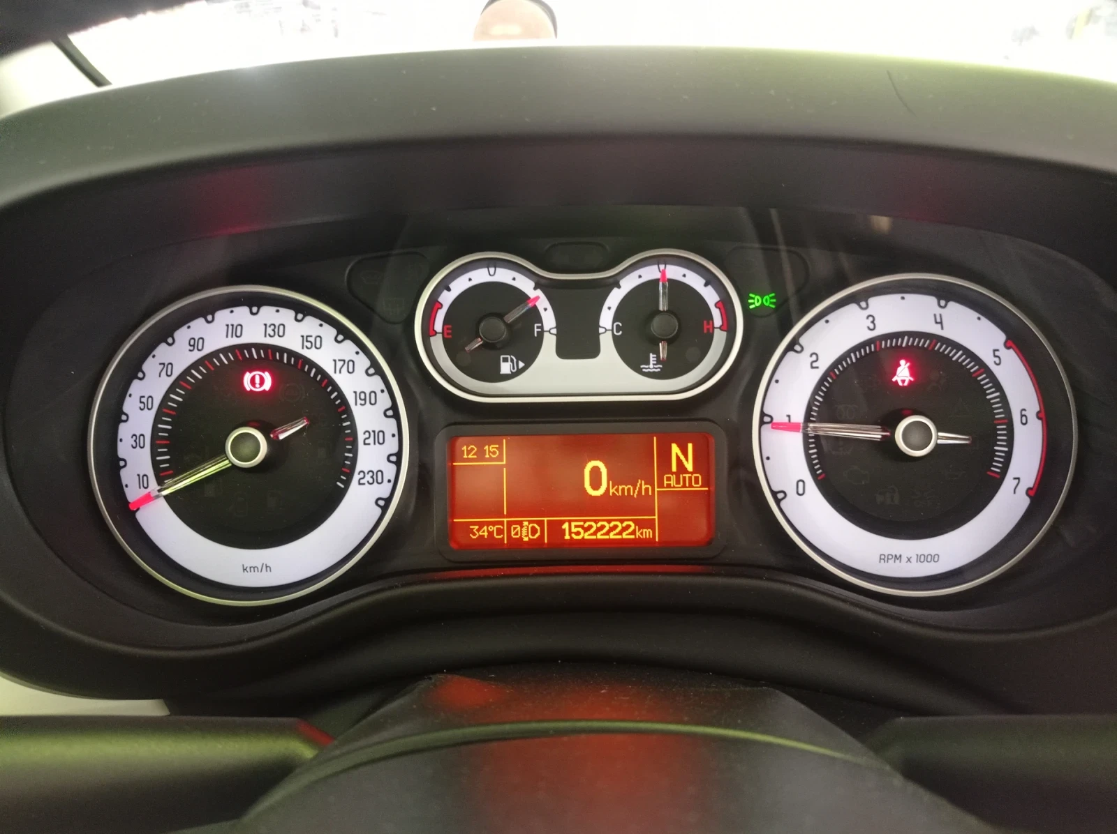 Fiat 500L, снимка 5 - Автомобили и джипове - 55882089