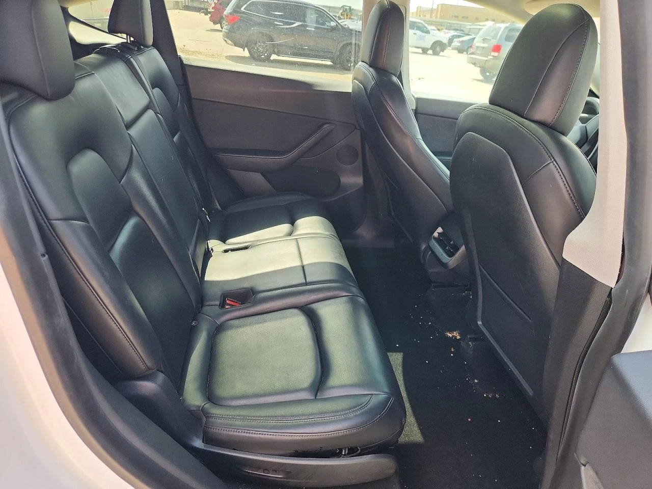 Tesla Model Y, снимка 10 - Автомобили и джипове - 56375323