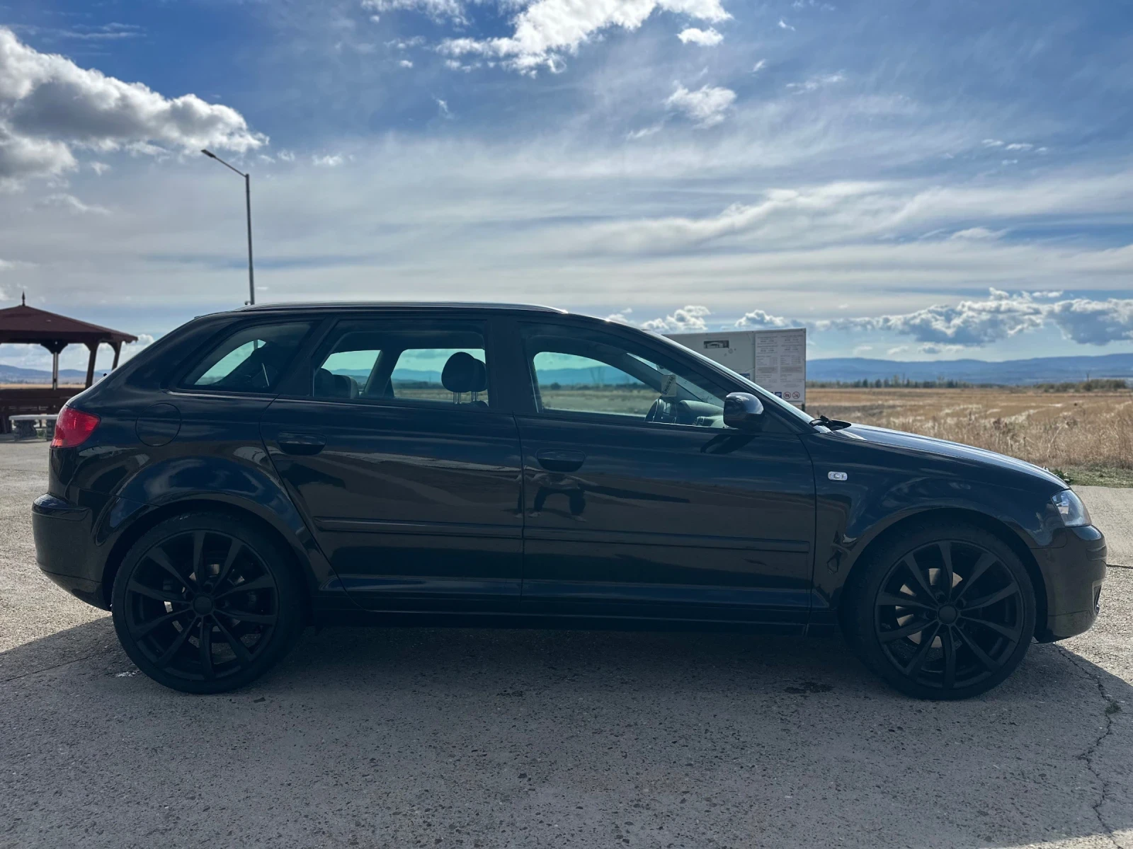 Audi A3 2.0 АВТОМАТИК, снимка 4 - Автомобили и джипове - 56543367