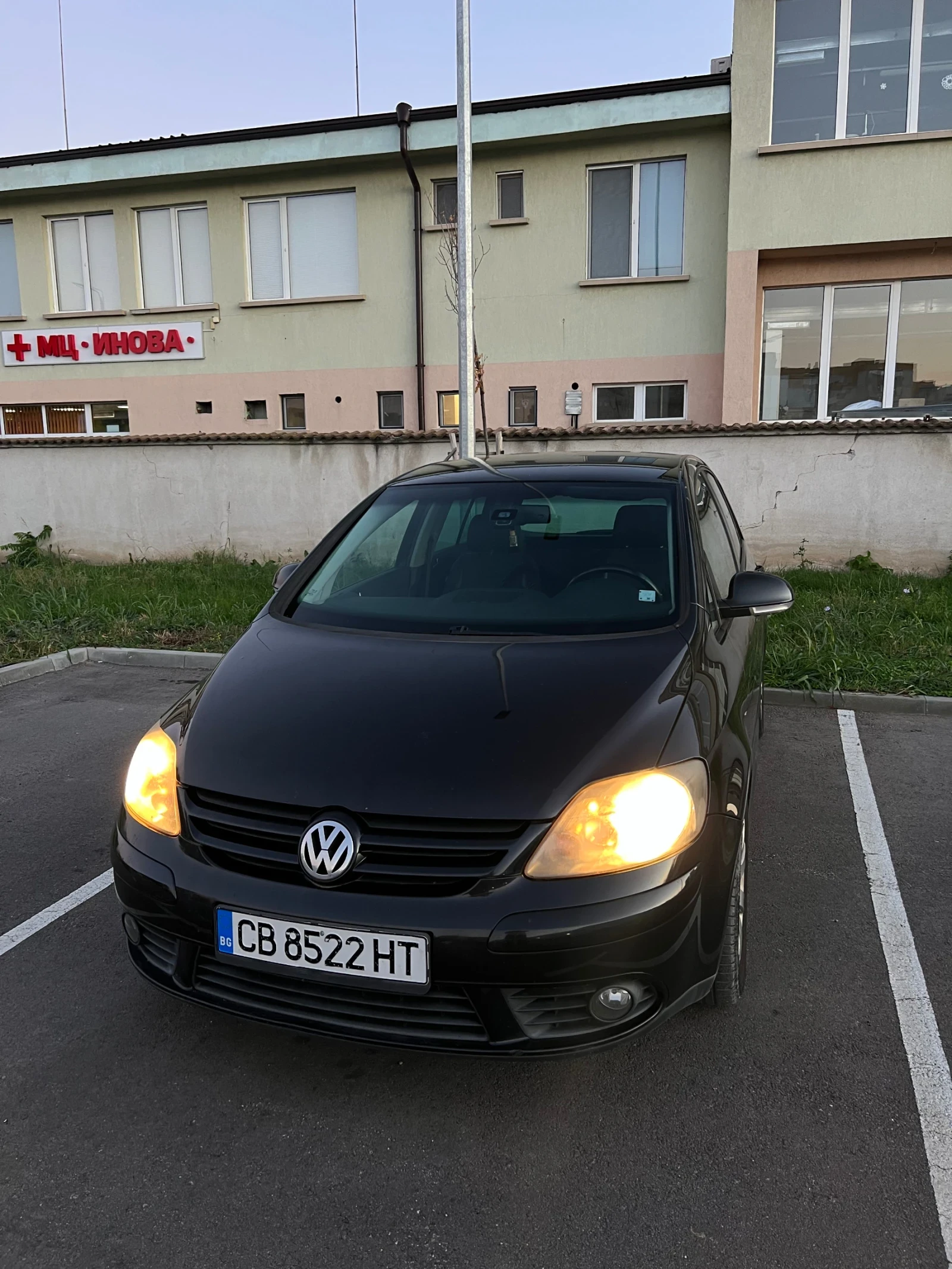 VW Golf Plus, снимка 17 - Автомобили и джипове - 56569328