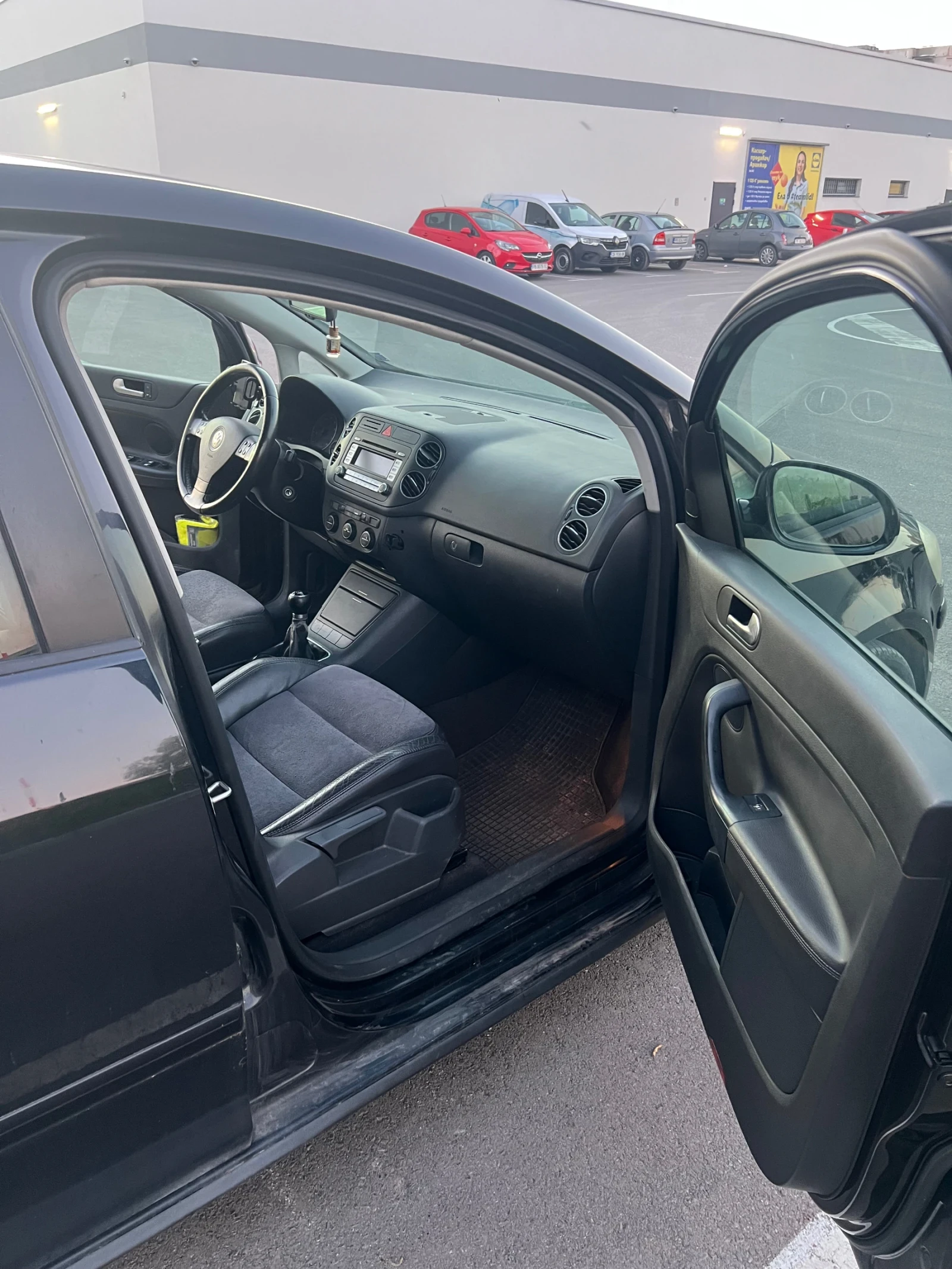 VW Golf Plus, снимка 14 - Автомобили и джипове - 56569328