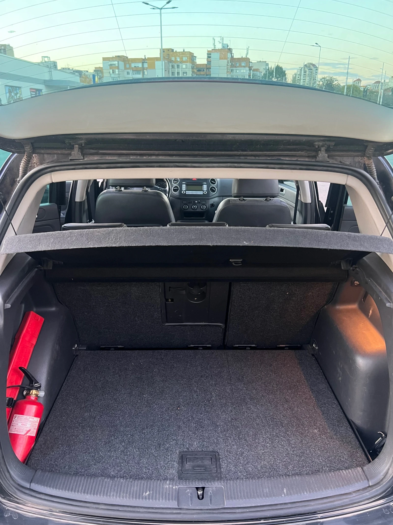 VW Golf Plus, снимка 5 - Автомобили и джипове - 56569328