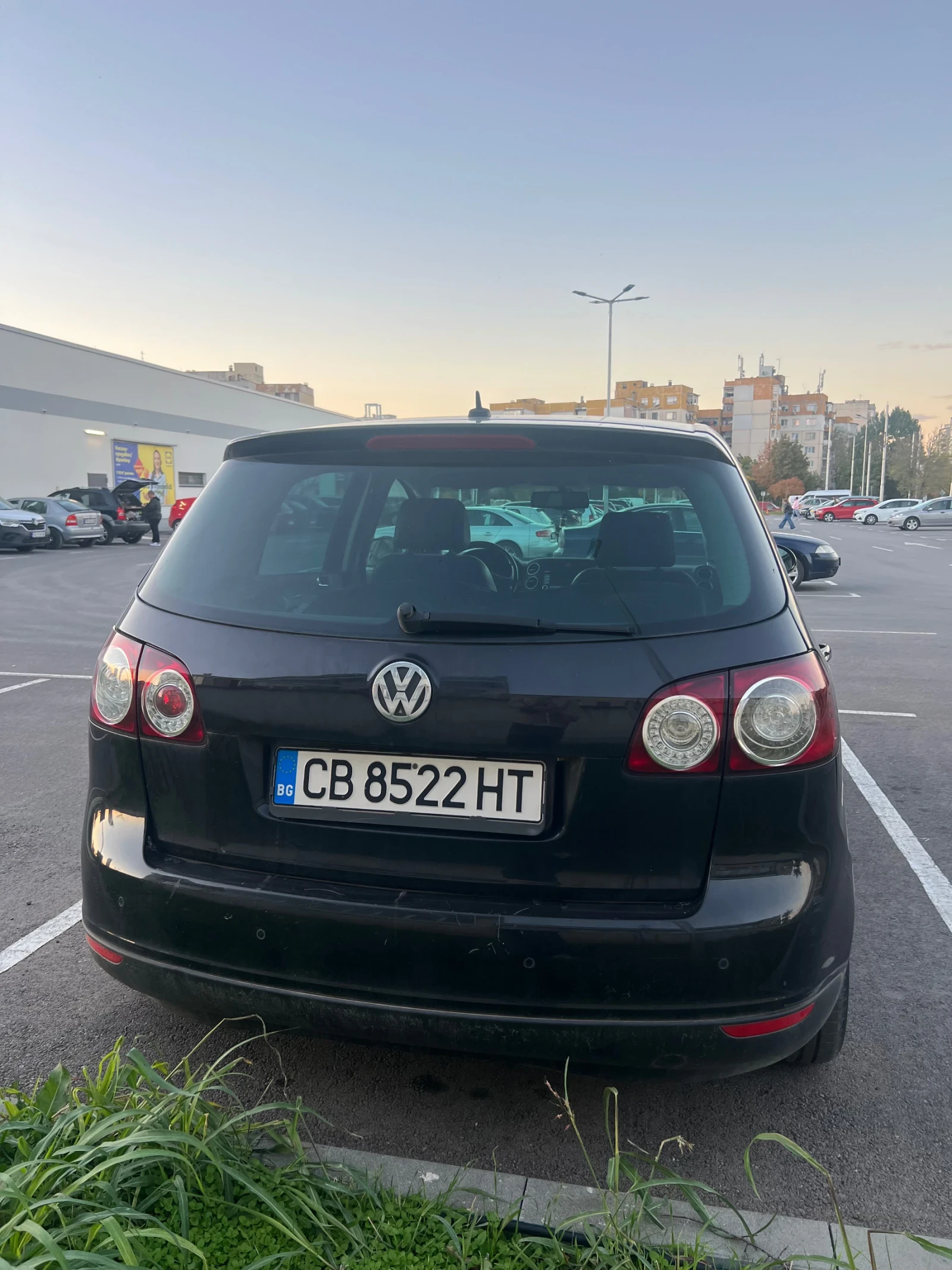 VW Golf Plus, снимка 4 - Автомобили и джипове - 56569328
