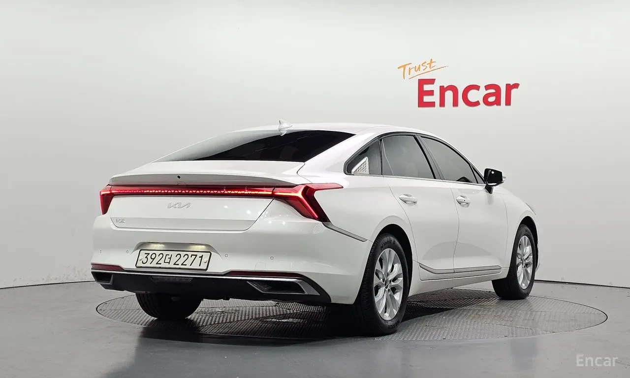 Kia K8 ФАБРИЧНА ГАЗ, ЦЕНА до БГ, снимка 2 - Автомобили и джипове - 56740984