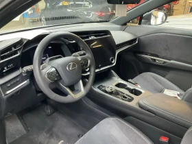 Lexus RZ 450e SUV 450e Privilege Line AWD, снимка 5