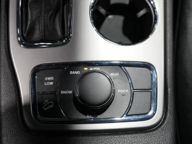Jeep Grand cherokee * АВТО КРЕДИТ* ЦЕНА ДО БГ * Сервизна история *  - 54999 лв. / 28120.54 € - 25578372 13