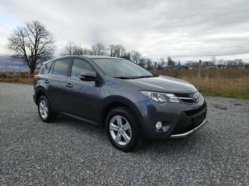 Toyota Rav4 2.0   D-4D     , снимка 3 - Автомобили и джипове - 48056440