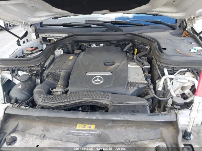 Mercedes-Benz GLC 300 2.0L I-4 DI, DOHC, VVT, TURBO, 241HP, снимка 16 - Автомобили и джипове - 49547141