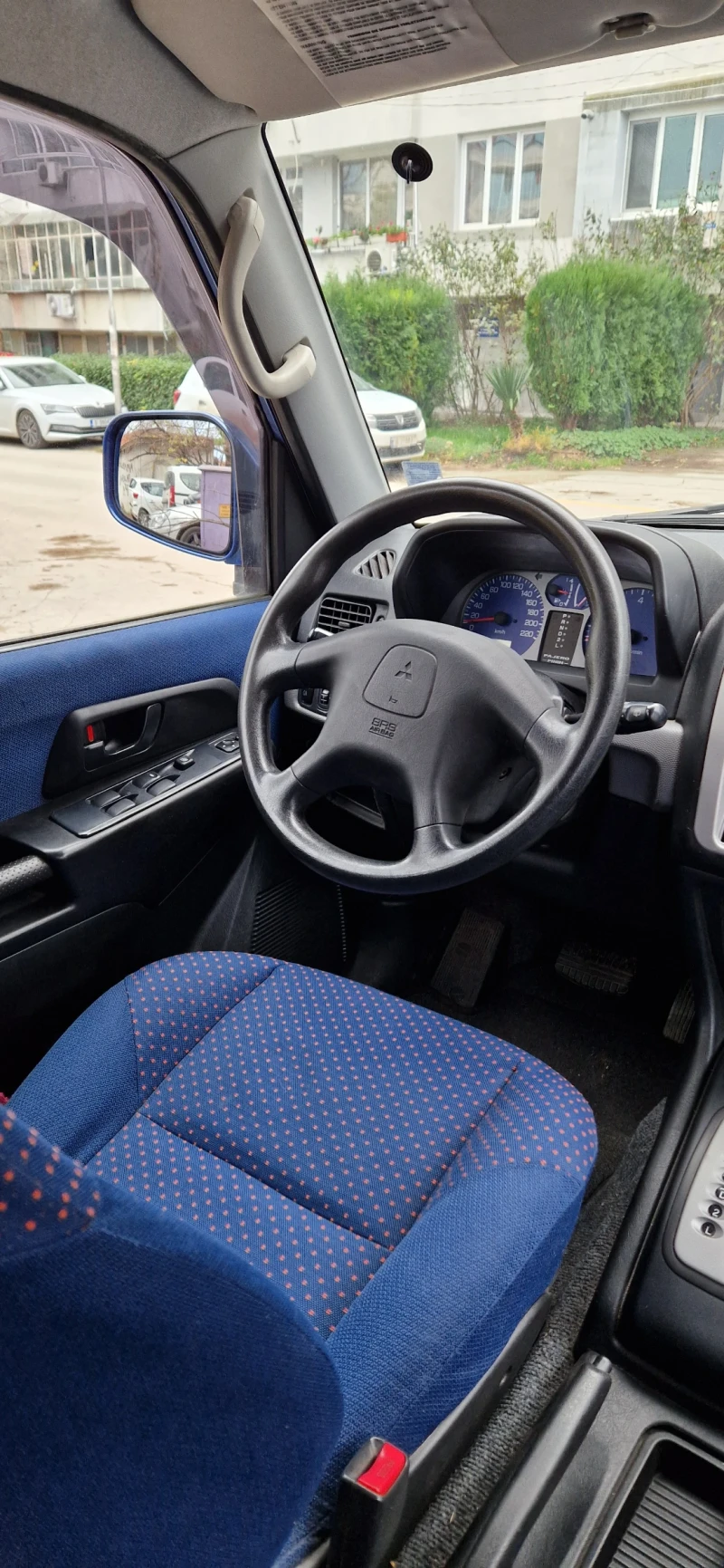 Mitsubishi Pajero pinin, снимка 9 - Автомобили и джипове - 52699288