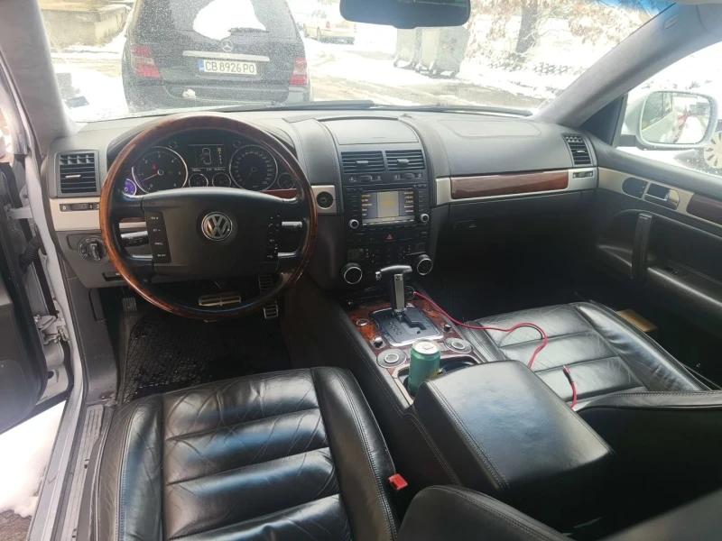 VW Touareg 5.0 TDI, снимка 6 - Автомобили и джипове - 53574920