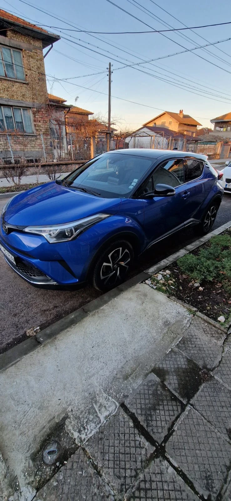 Toyota C-HR 1.2, снимка 3 - Автомобили и джипове - 49424496