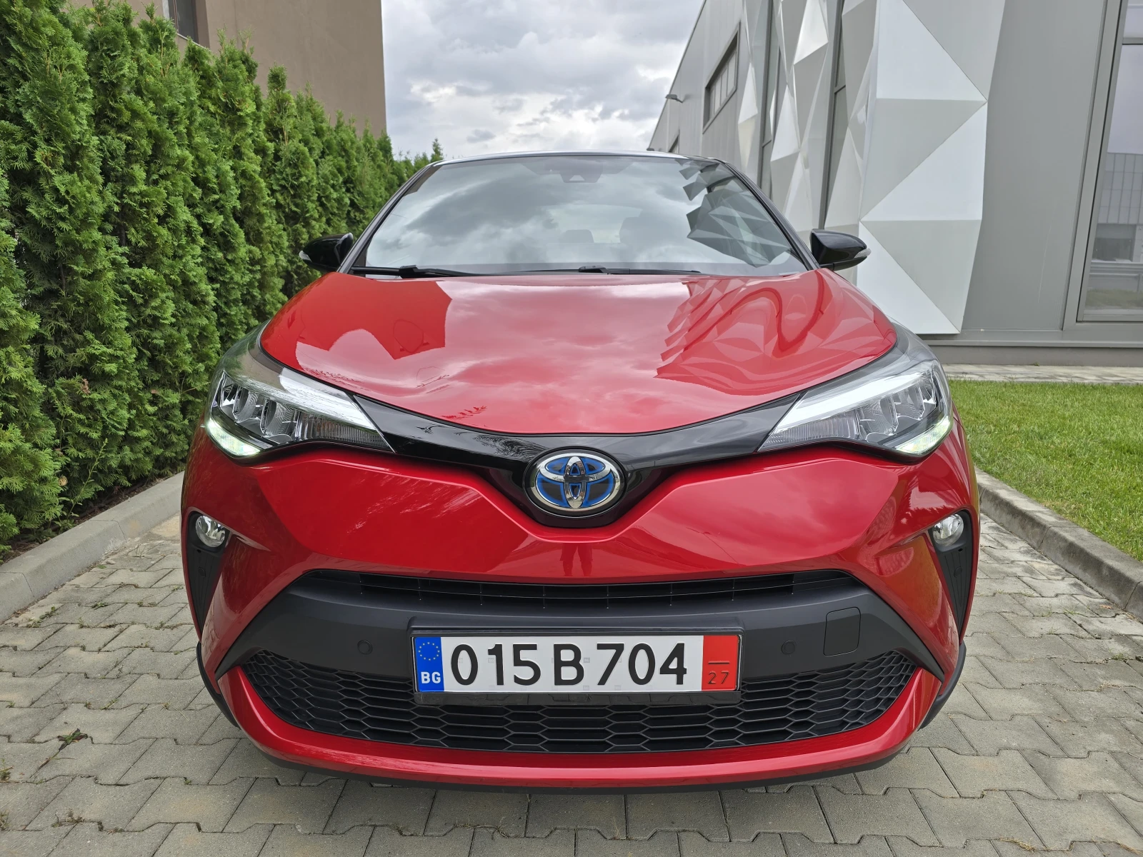 Toyota C-HR 2.0  EXCLUSIVE FULL-NAVI-KAMERA-PODGREV - изображение 2