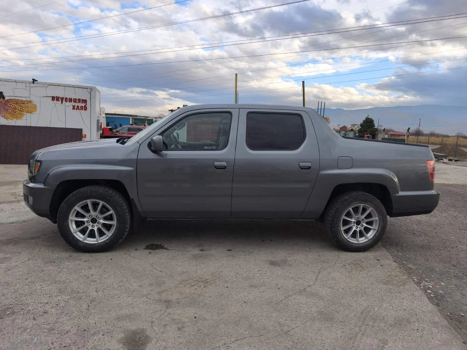 Honda Ridgeline 3.5 EX-L - изображение 2