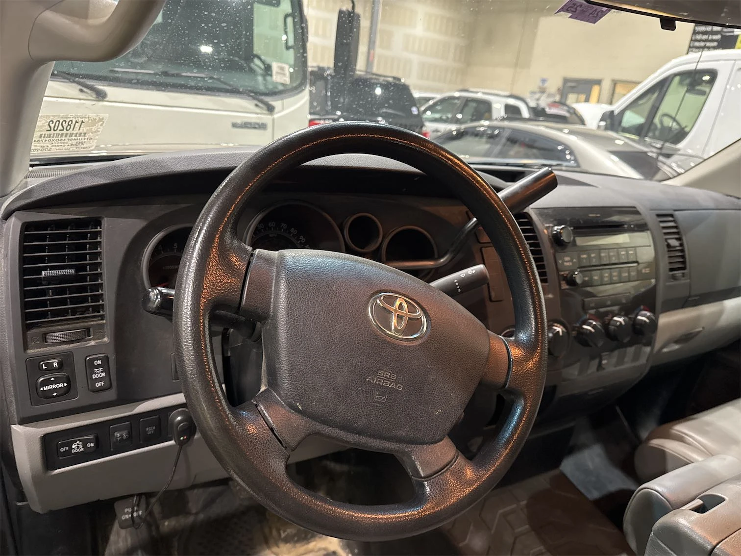 Toyota Tundra 2013* 4.6 V8* TOP DEAL* ШОУРУМ - изображение 6
