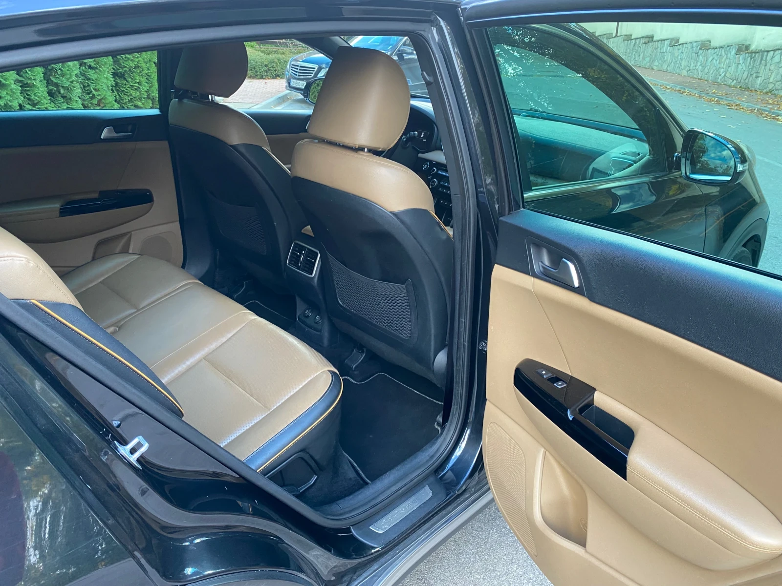 Kia Sportage GT Line - изображение 6