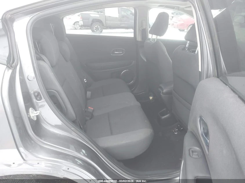 Honda Hr-v 1.8l Awd Ex, снимка 8 - Автомобили и джипове - 53807767