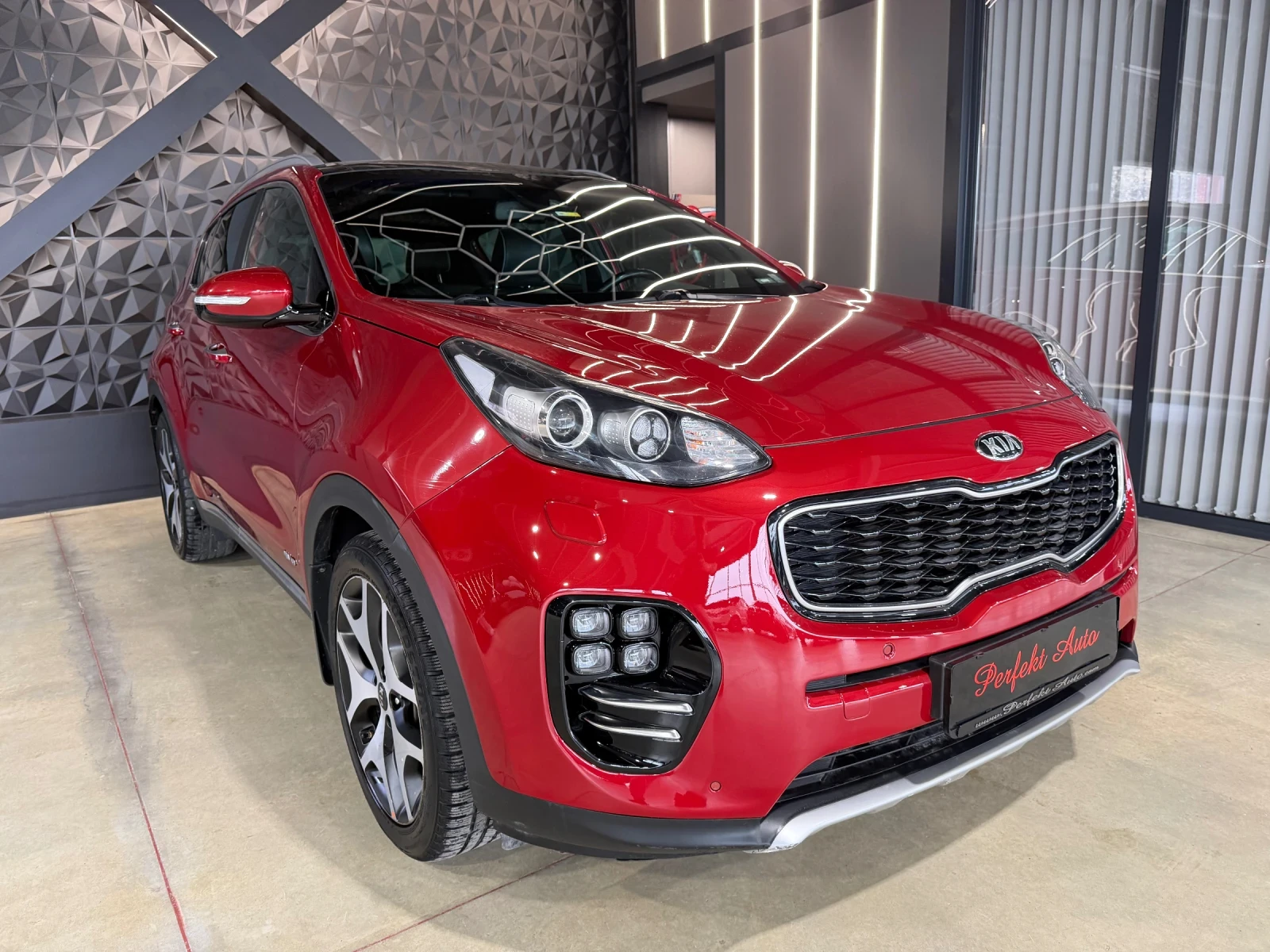 Kia Sportage GT LINE 1.6 4x4 * FULL Екстри* Камера* JBL * Панор