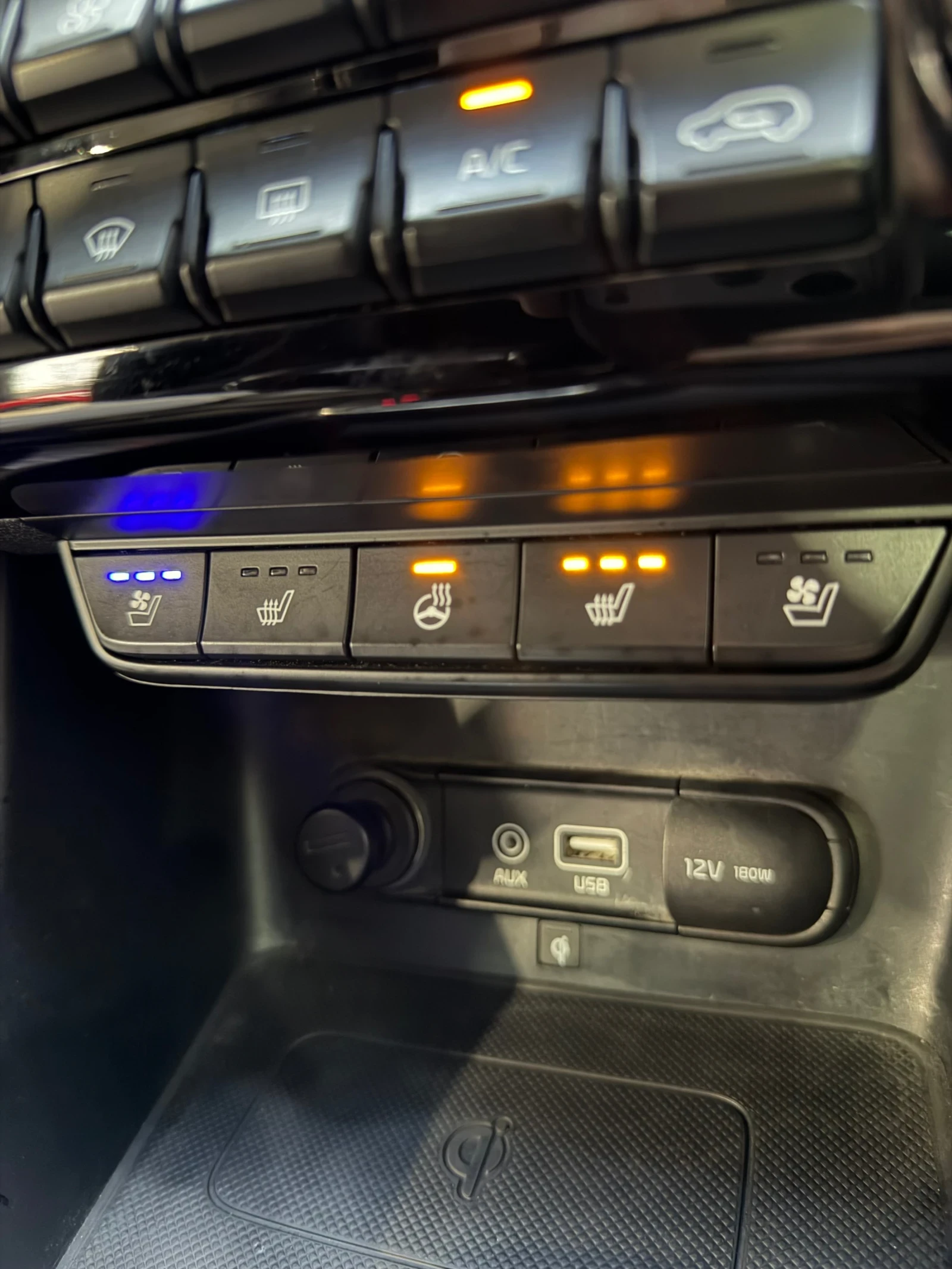 Kia Sportage GT LINE 1.6 4x4 * FULL Екстри* Камера* JBL * Панор, снимка 10 - Автомобили и джипове - 54113522