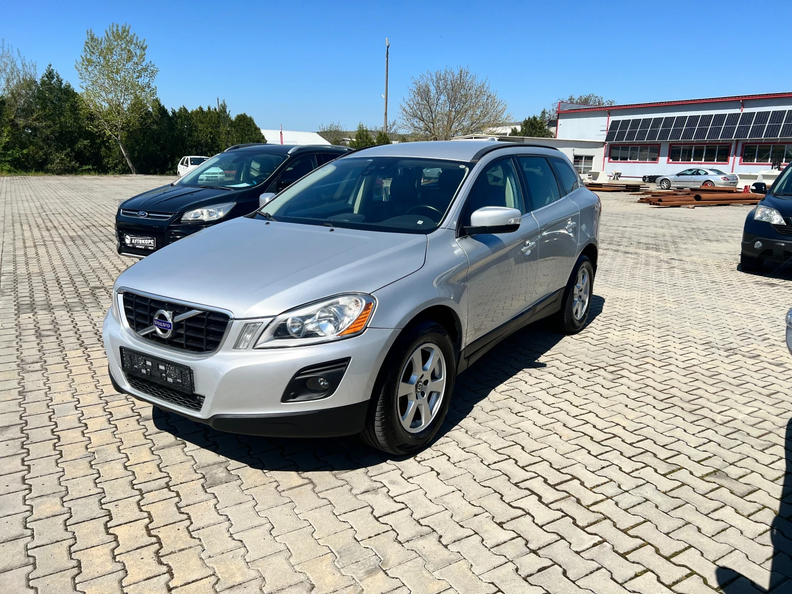 Volvo XC60 2.4 Д5* 4х4* , снимка 15 - Автомобили и джипове - 54317686