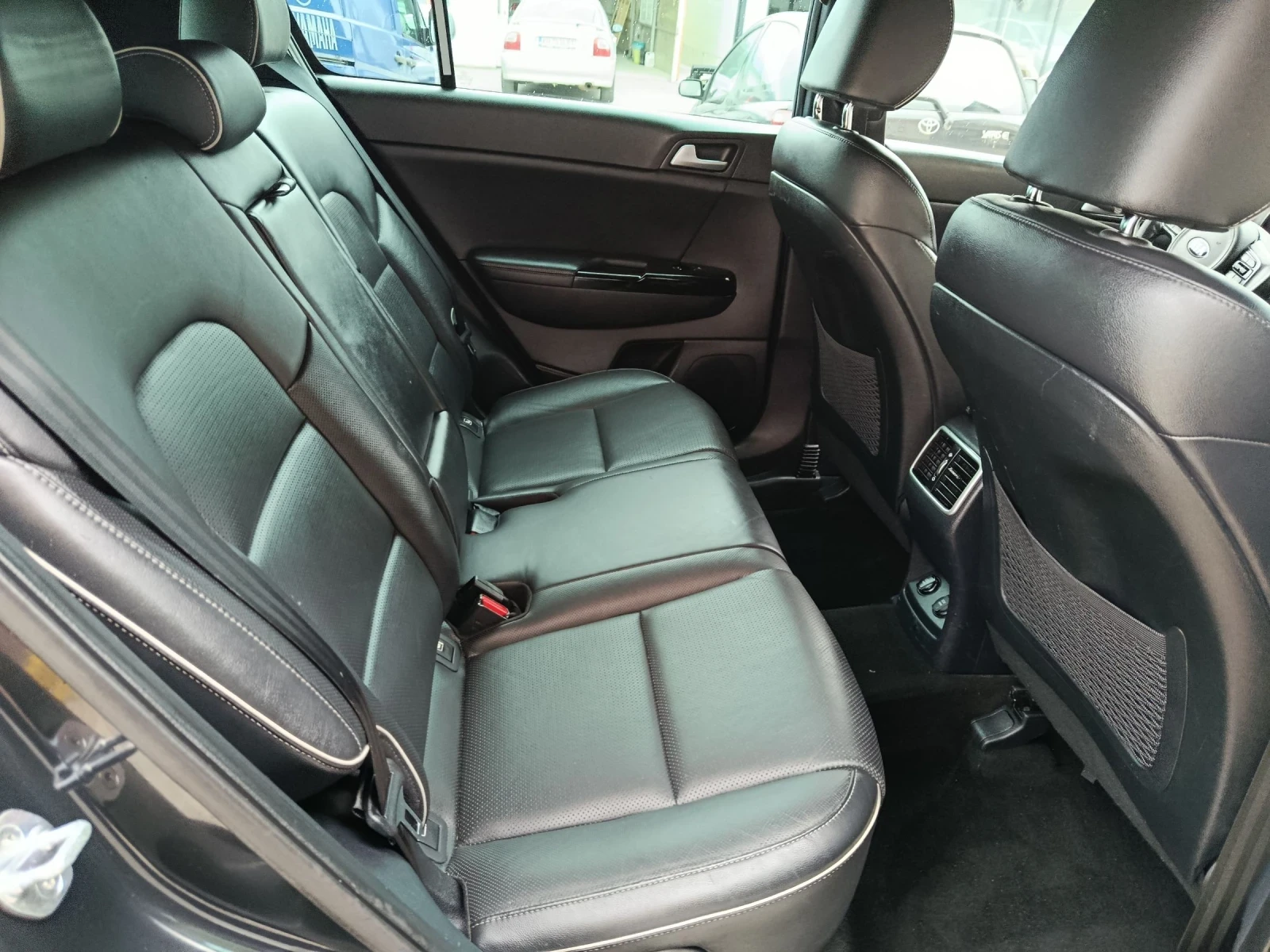 Kia Sportage 2.0D 4x4 GT-LINE Кожа Панорама, снимка 7 - Автомобили и джипове - 54634294