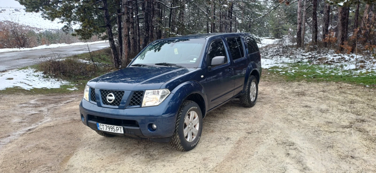 Nissan Pathfinder 2.5DCI, снимка 8 - Автомобили и джипове - 54813257