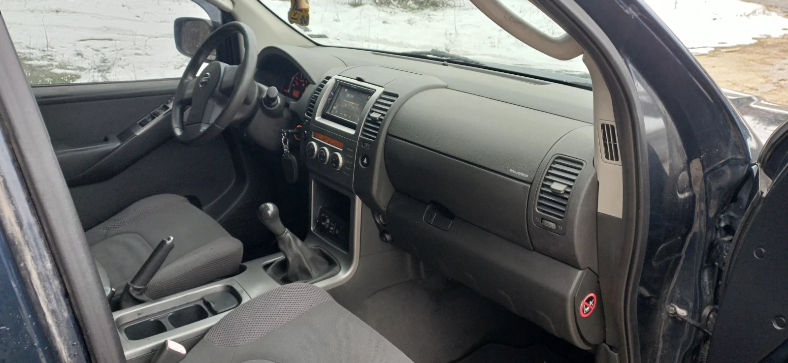 Nissan Pathfinder 2.5DCI, снимка 6 - Автомобили и джипове - 54813257