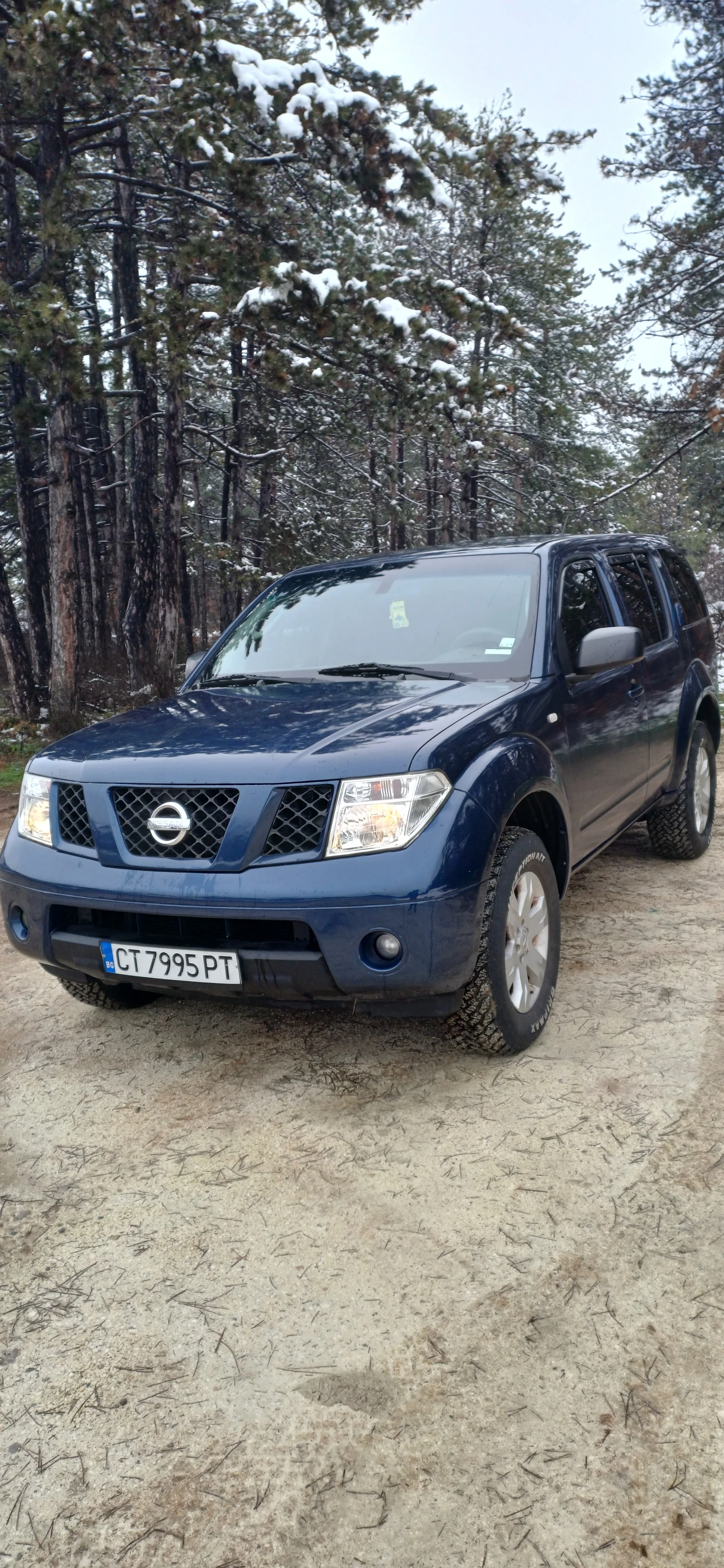 Nissan Pathfinder 2.5DCI, снимка 4 - Автомобили и джипове - 54813257