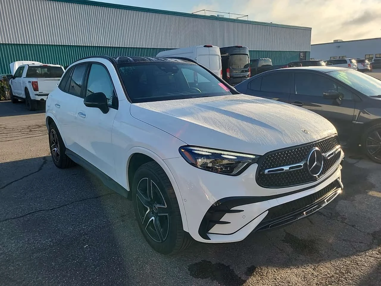 Mercedes-Benz GLC 300 AMG Line * CARFAX * Без инциденти * 