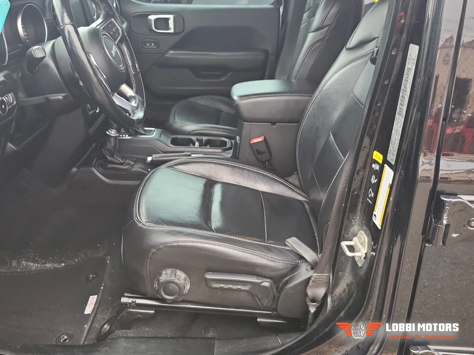 Jeep Wrangler, снимка 3 - Автомобили и джипове - 55928782