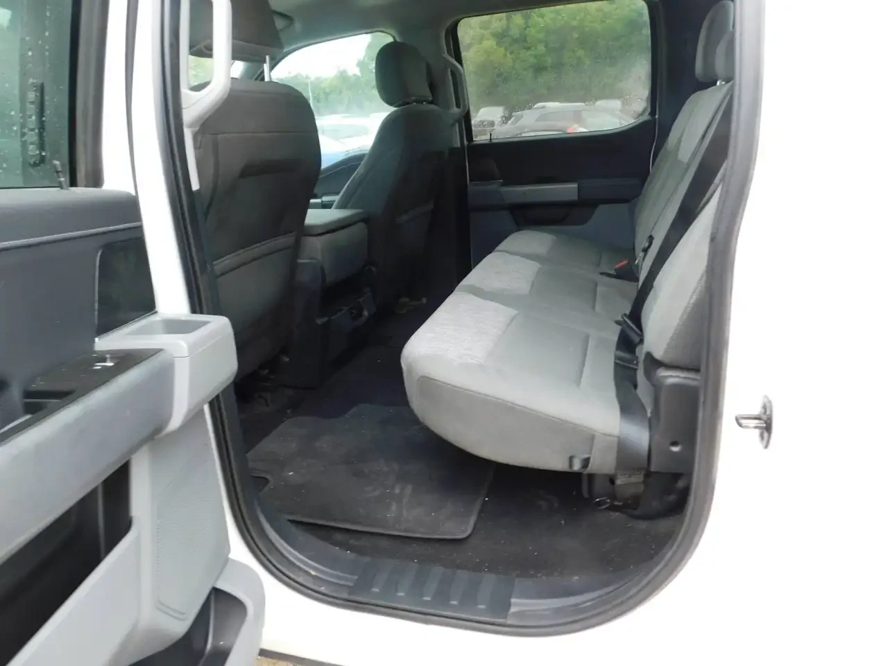 Ford F150 XLT* SUPERCREW* BLIND SPOT* KEYLESS | Mobile.bg � ����������� 9