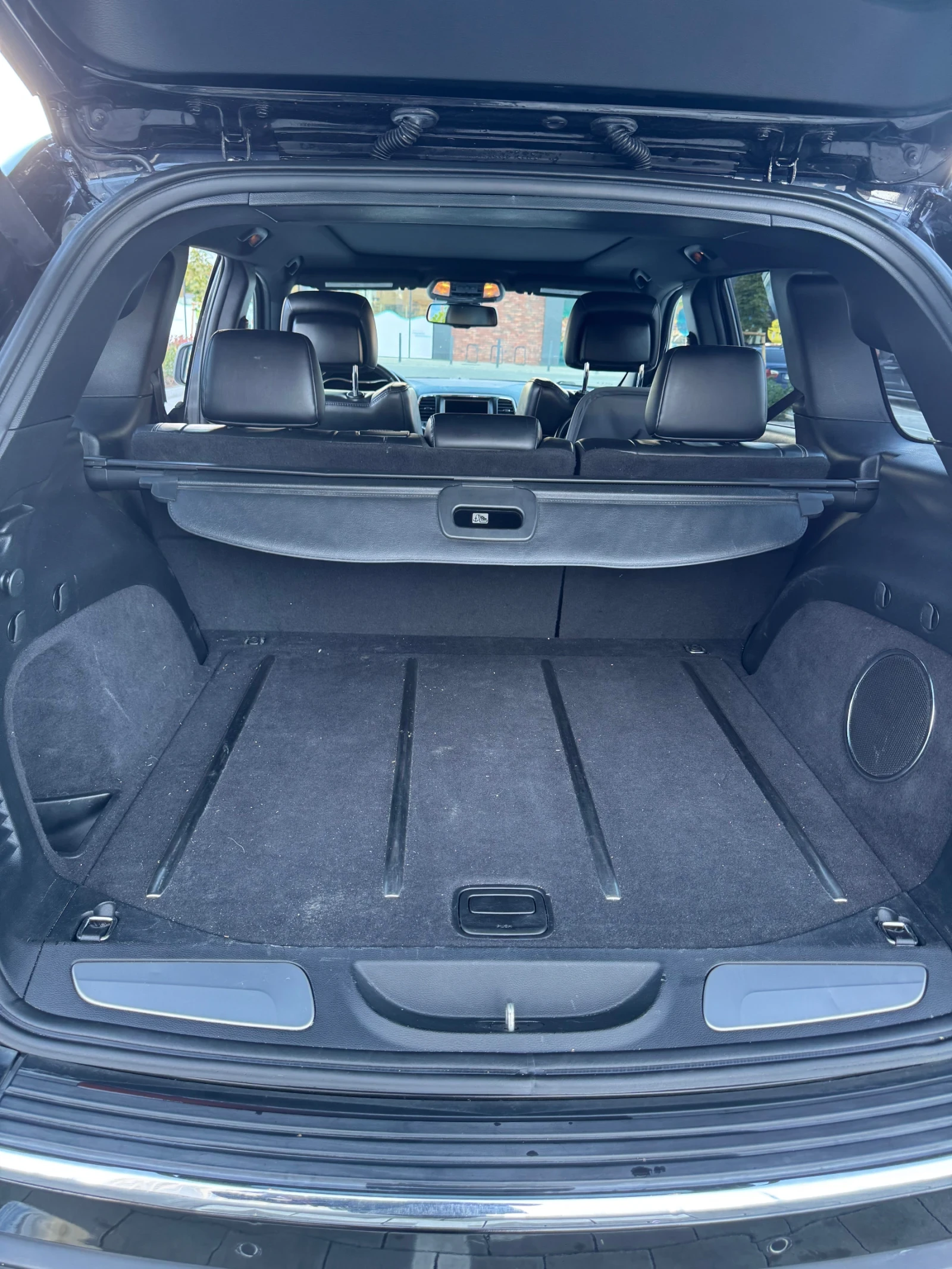 Jeep Grand cherokee 3.6, снимка 11 - Автомобили и джипове - 56513955