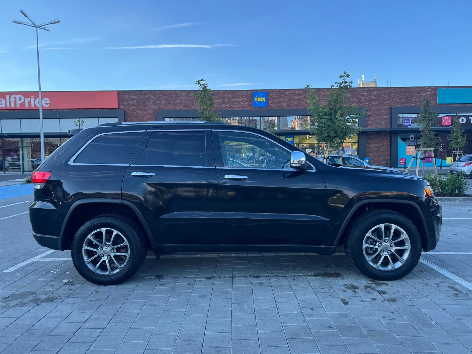 Jeep Grand cherokee 3.6, снимка 7 - Автомобили и джипове - 56513955