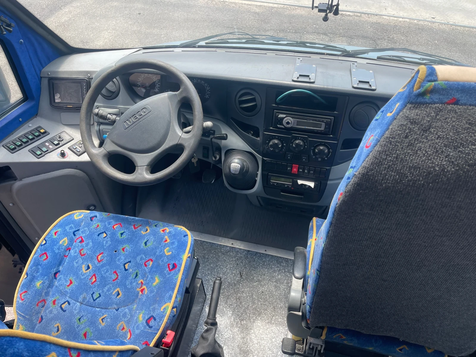 Iveco Daily 70C 27 места клима - изображение 8