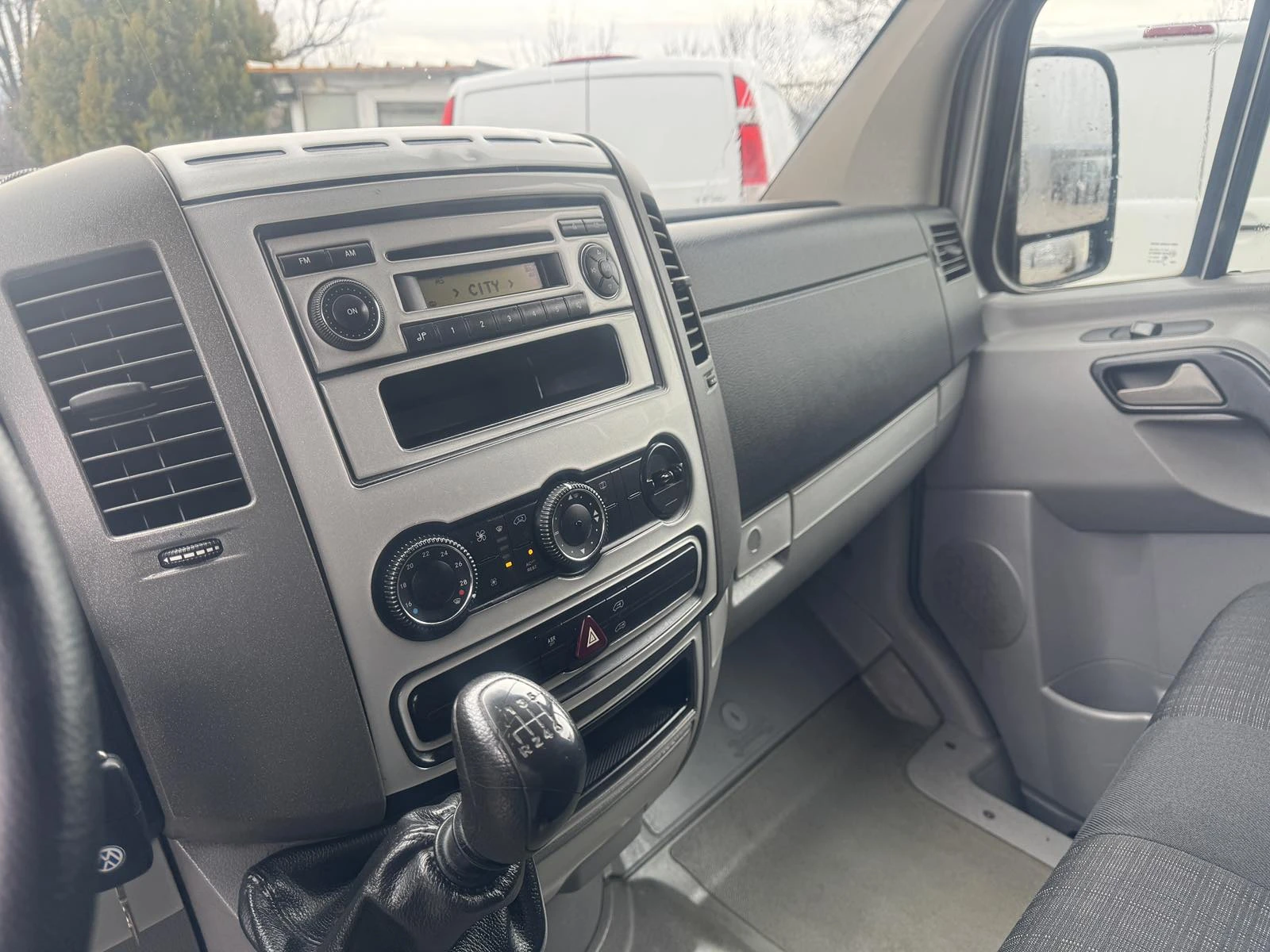 VW Crafter MAXI, 7-MESTEN, KLIMA - изображение 10