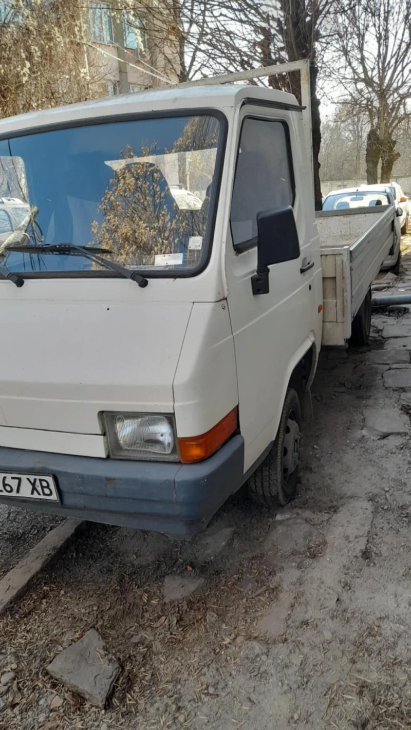 Nissan Trade, снимка 1 - Камиони - 49210156