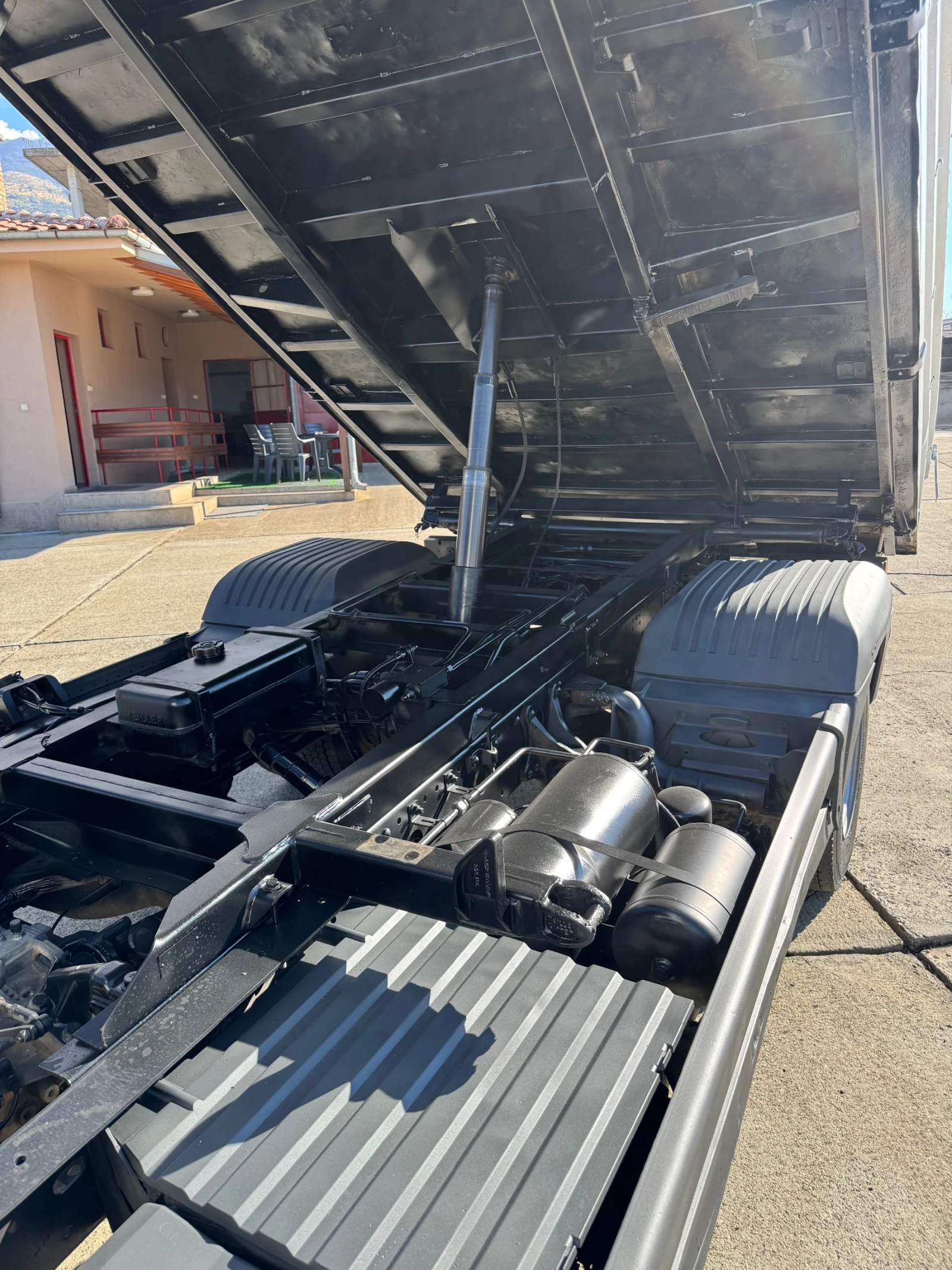Mercedes-Benz Atego 815 , тристранен самосвал , кош:4м, снимка 7 - Камиони - 56187936