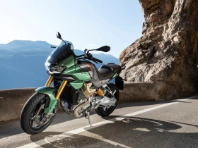 Moto Guzzi V 100 Mandello S, снимка 2