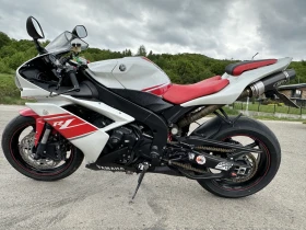     Yamaha YZF-R1 Yamaha YZF-R1 RN 19