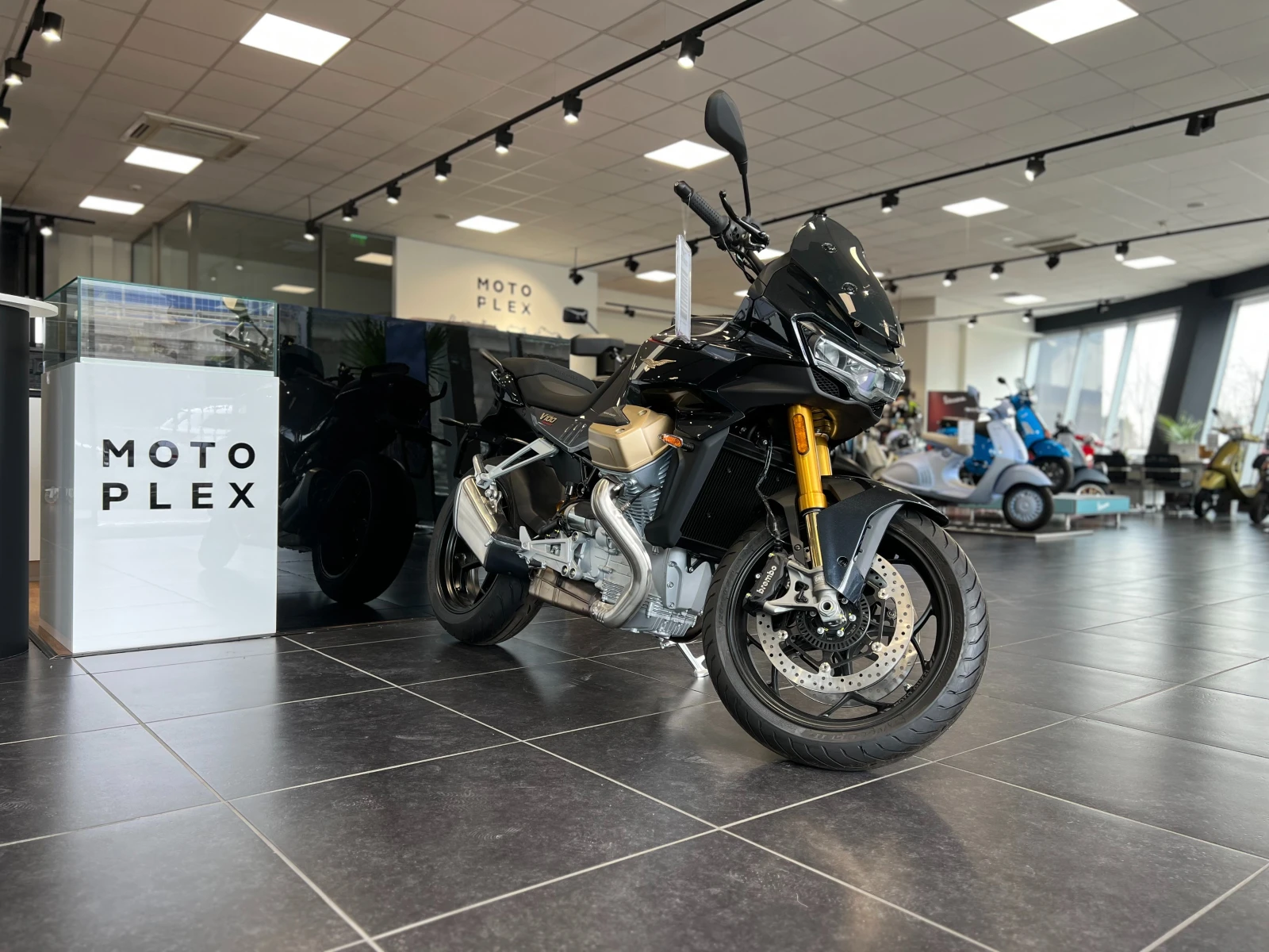 Moto Guzzi V 100 Mandello S | Mobile.bg � ����������� 2