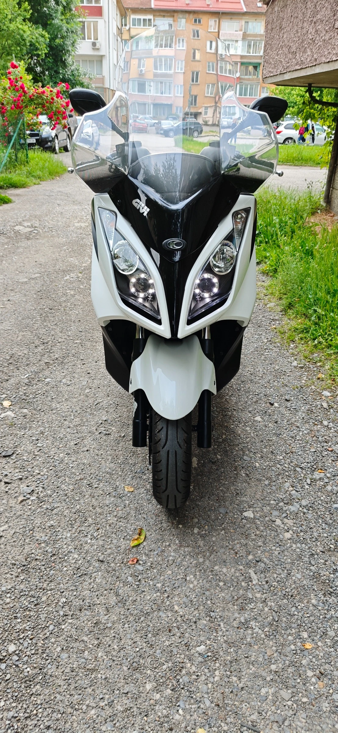 Kymco Downtown 125i, снимка 2 - Мотоциклети и мототехника - 55593960