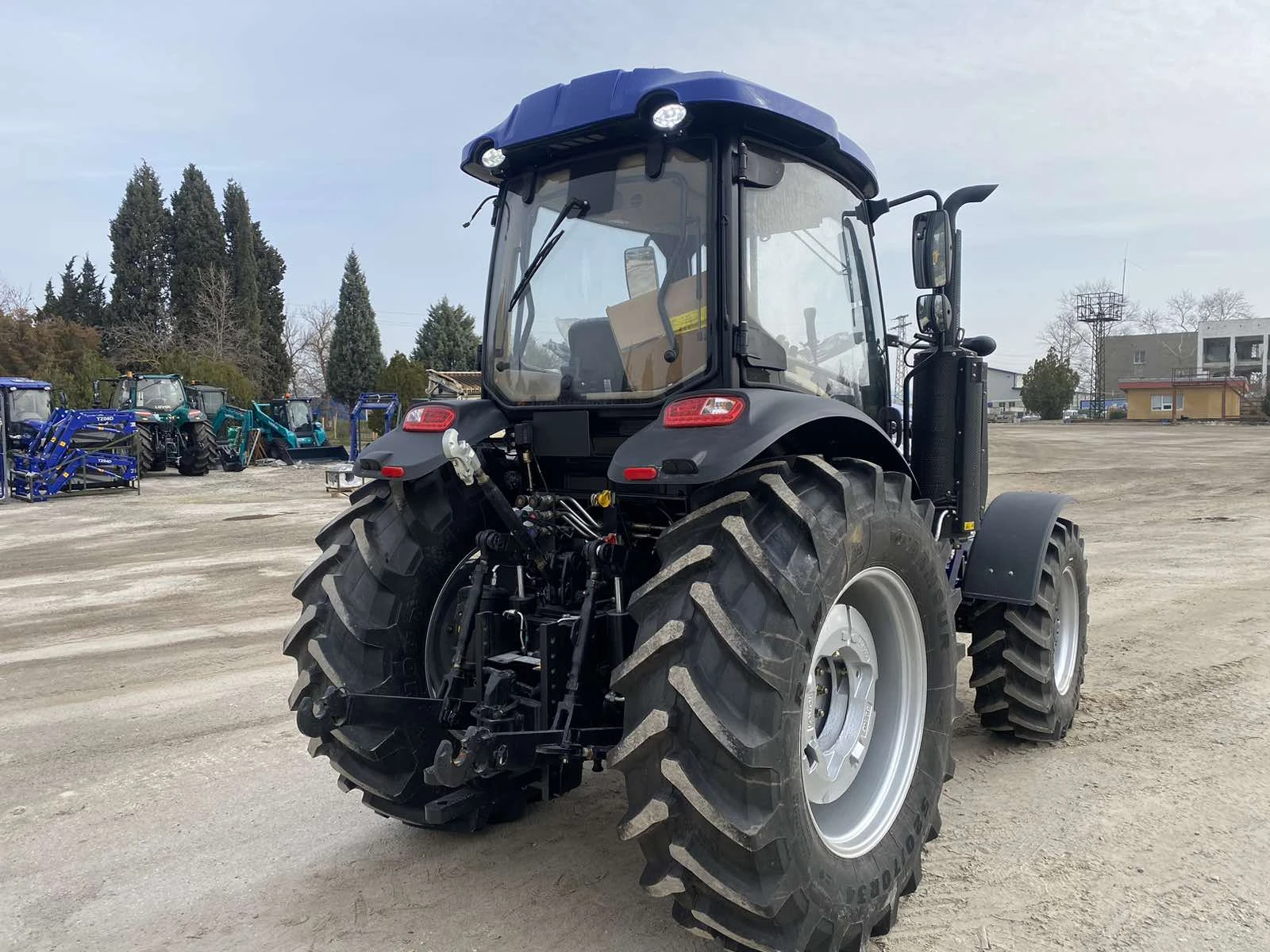 Трактор Lovol  M1104 - изображение 6