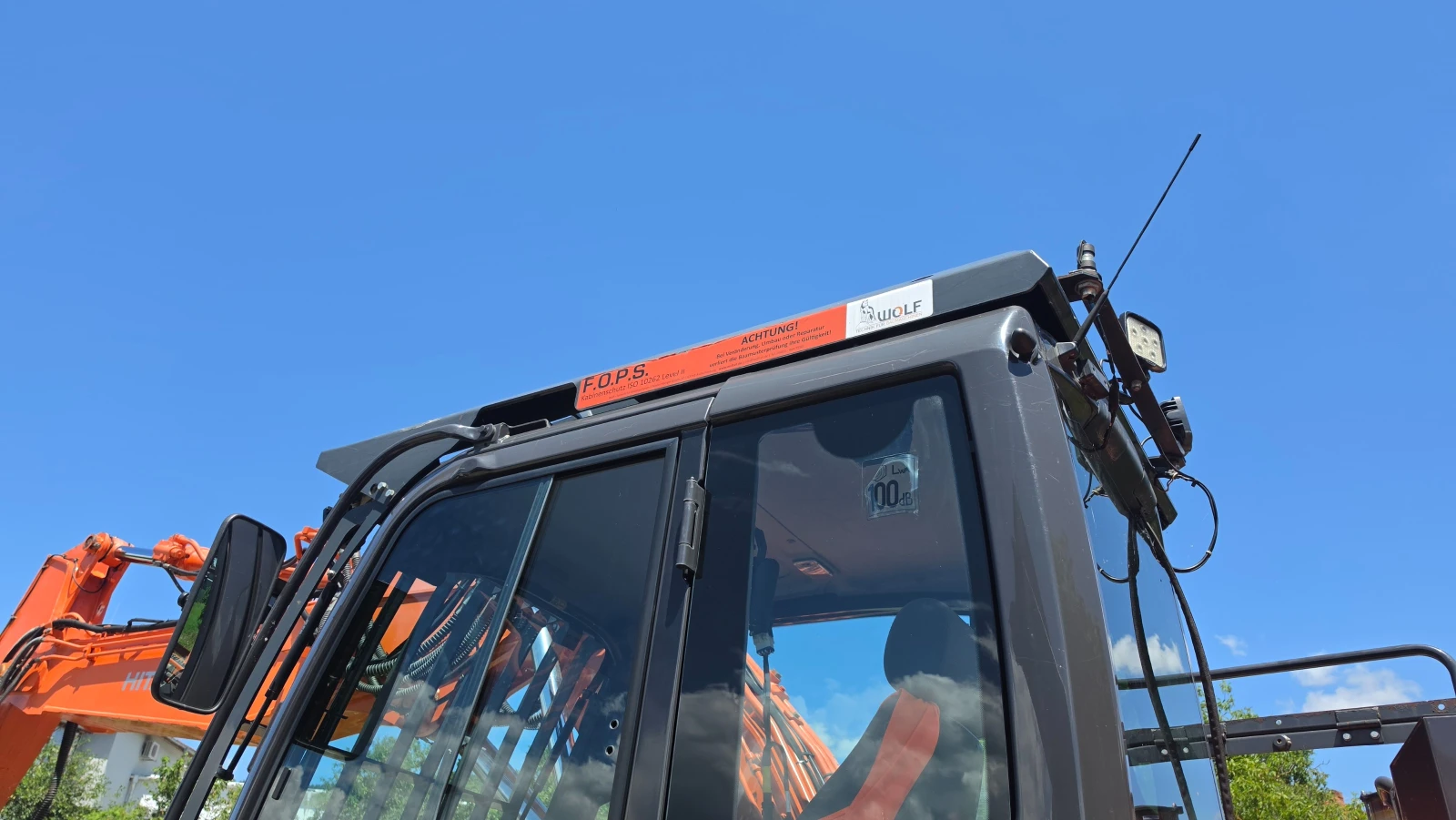 Багер Hitachi Zaxis 170W - 6, снимка 9 - Индустриална техника - 55161387